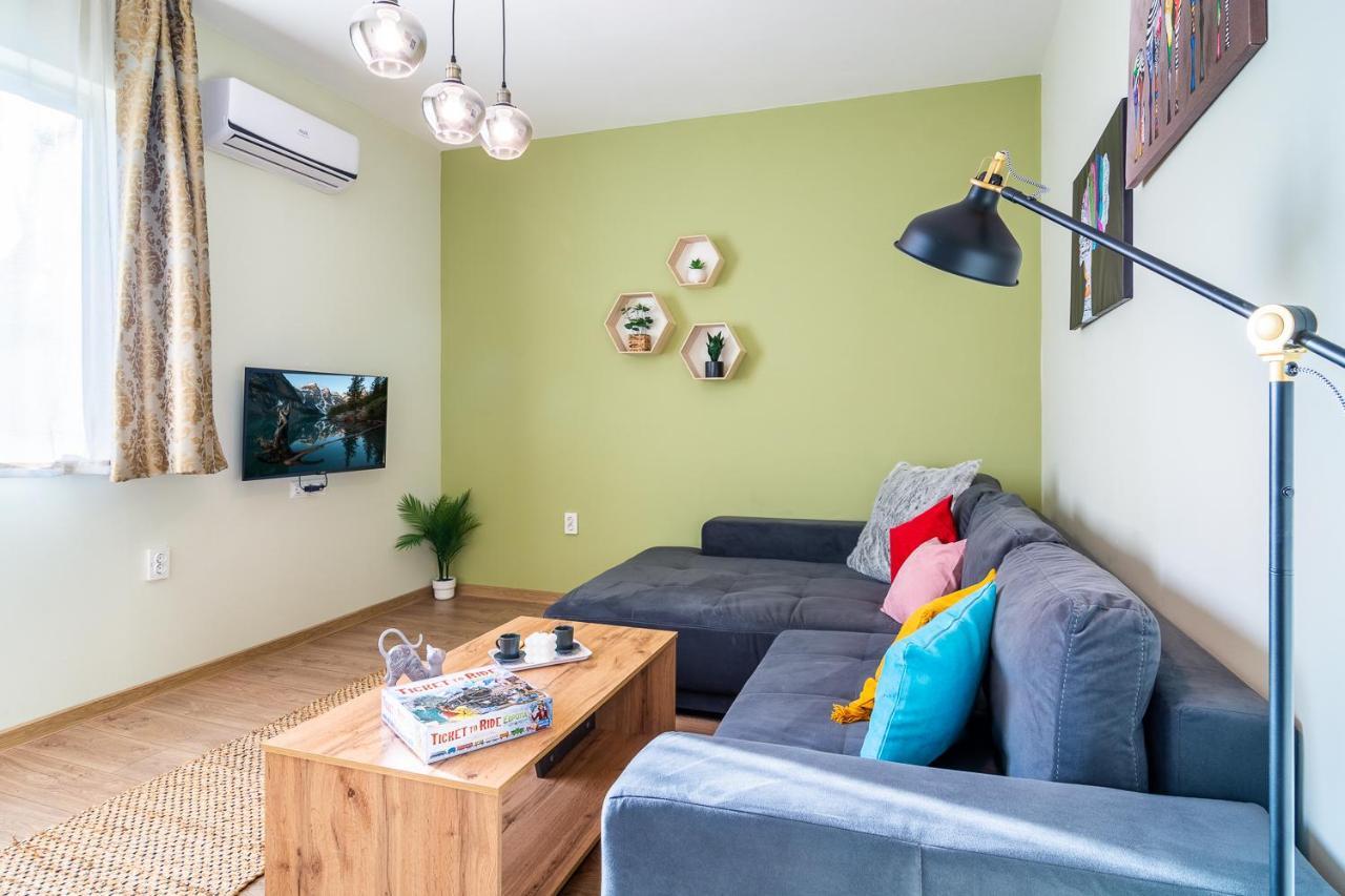 Madrid 2Bdr W Free Parking Near Metro, Serdika Mall Sofia Luaran gambar